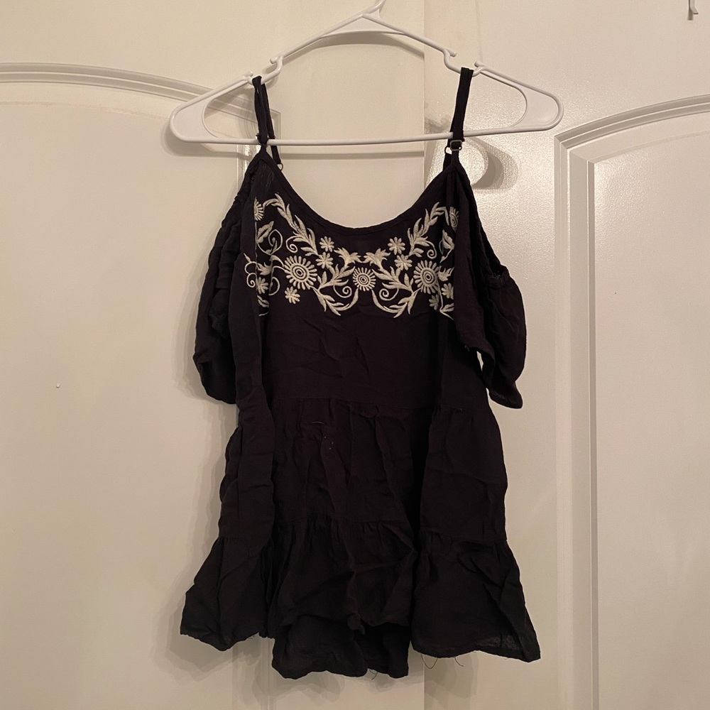 flowy cold shoulder top